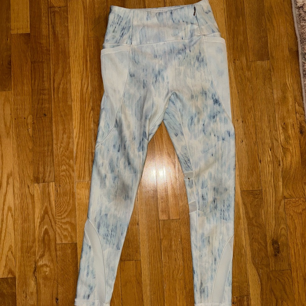 Stylish Women's Tie-Dye Leggings